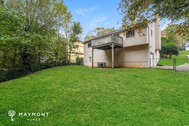 2624 Laurel View Dr in Snellville, GA - Building Photo - Building Photo