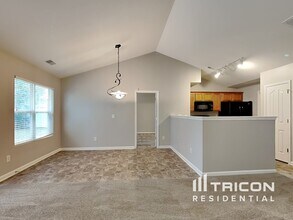 142 Jacobs Woods Cir in Troutman, NC - Building Photo - Building Photo