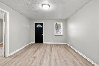 1744 Dawson St in Indianapolis, IN - Building Photo - Building Photo