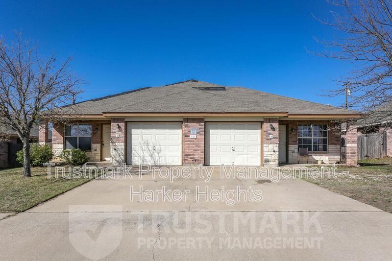 1311 A Cinch in Killeen, TX - Building Photo