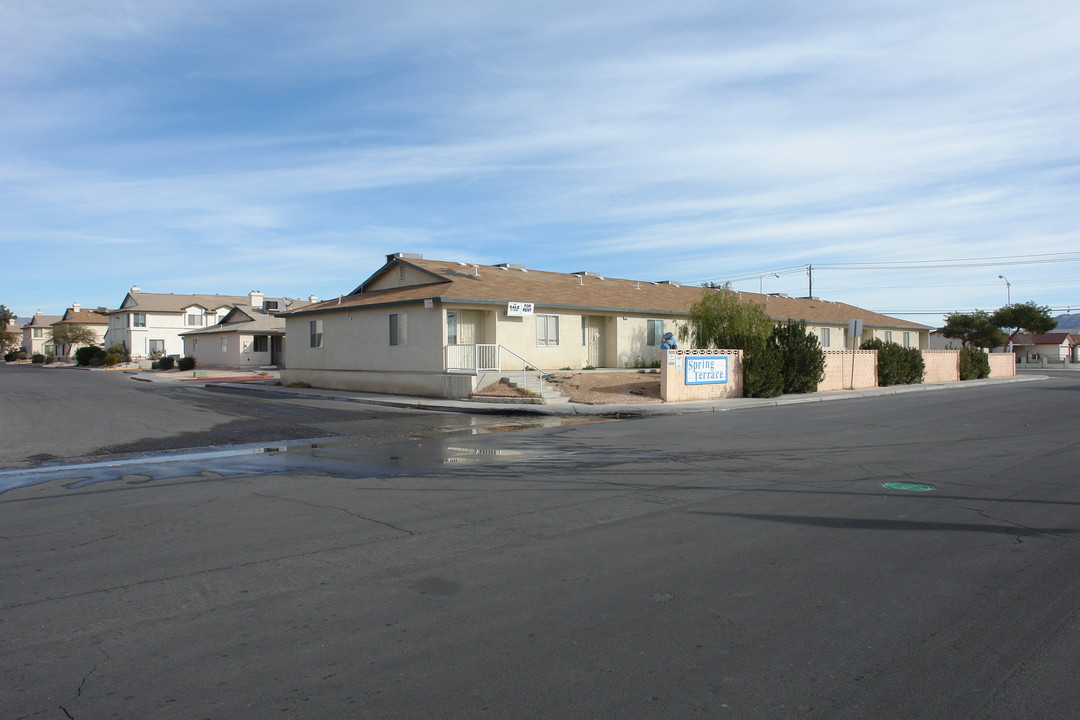 3869 Soda Springs Dr in Las Vegas, NV - Building Photo