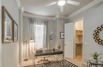 265 Carriage Hills Blvd in Conroe, TX - Building Photo - Building Photo