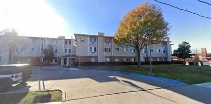 3260 Bickers St in Dallas, TX - Building Photo - Building Photo