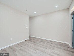 1324 W Pratt St in Baltimore, MD - Building Photo - Building Photo