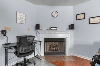 1102 22nd St NE, Unit 604 in Hickory, NC - Building Photo - Building Photo