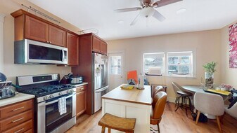 70 Hudson St, Unit 1 in Somerville, MA - Building Photo