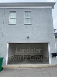 10634 Meeting St in Prospect, KY - Foto de edificio - Building Photo