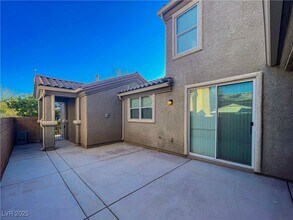 8714 Salvestrin Point Ave in Las Vegas, NV - Building Photo - Building Photo