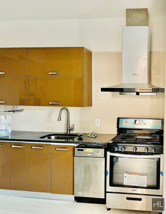 78 Ridge St-Unit -5 PENDING in New York, NY - Foto de edificio