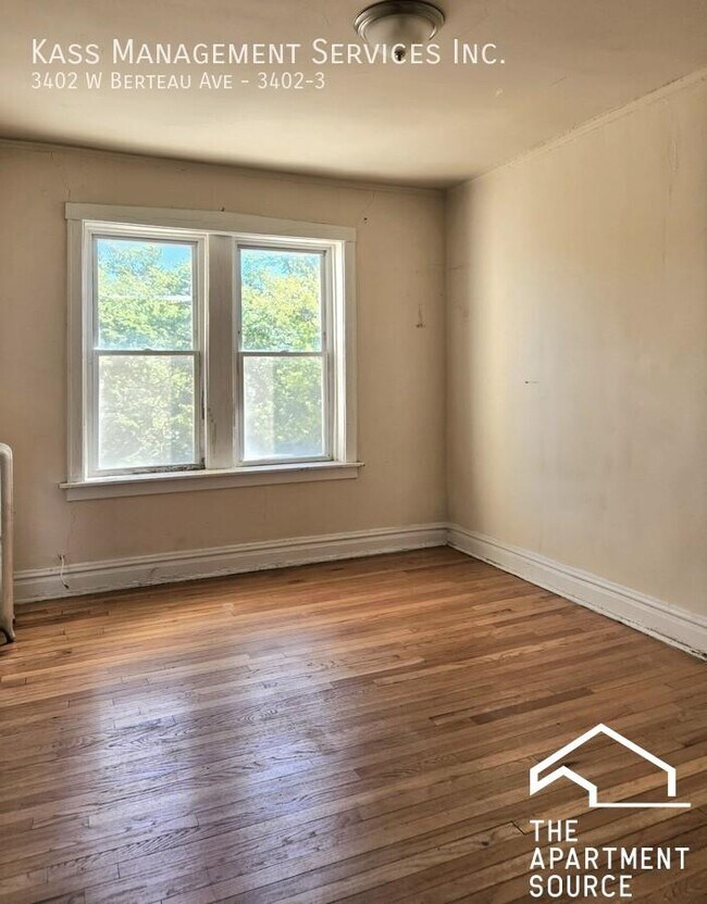 3406 W Berteau Ave, Unit 2 in Chicago, IL - Building Photo - Building Photo