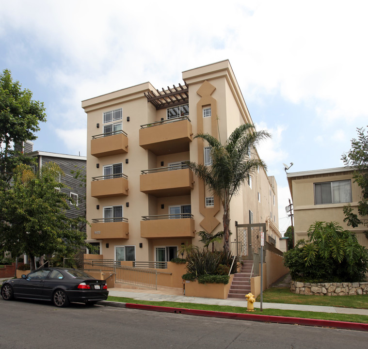 Residential Condominiums in Los Angeles, CA - Building Photo