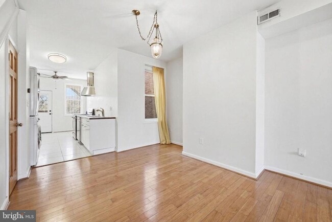 property at 707 15th St NE