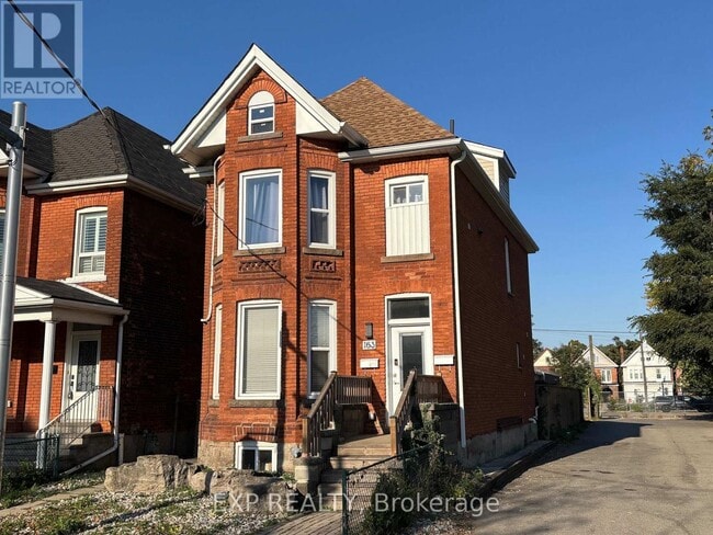 property at 163 Wentworth St N