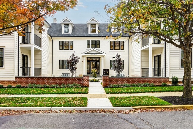 property at 20 E Redman Ave