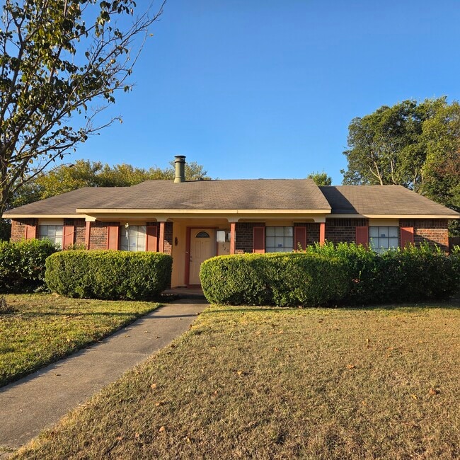 property at 520 Faye St