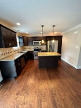 2173 Versailles Dr in Harrisburg, PA - Building Photo - Building Photo