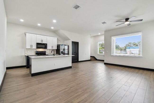 3345 4th Ave S in St. Petersburg, FL - Building Photo - Building Photo
