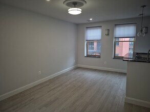 209 Endicott St in Boston, MA - Building Photo - Building Photo