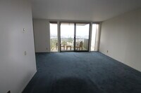 5120C Diamond Heights Blvd in San Francisco, CA - Building Photo - Building Photo