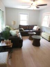 1219 Ashley Hall Rd, Unit 1219 Ashley Hall Rd #B in Charleston, SC - Building Photo - Building Photo