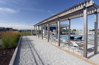 Satori Flats in Avon, IN - Foto de edificio - Building Photo