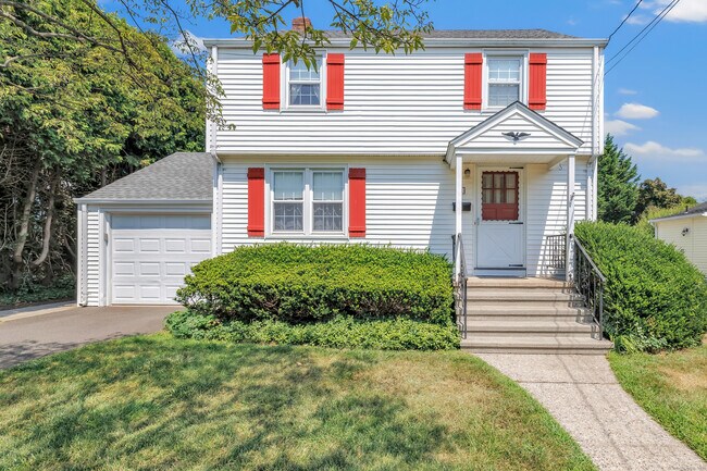 93 Catherine Terrace in Fairfield, CT - Foto de edificio - Building Photo