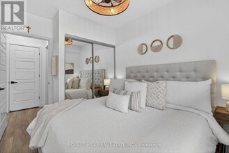 301 Sea Ray Ave in Innisfil, ON - Building Photo - Building Photo