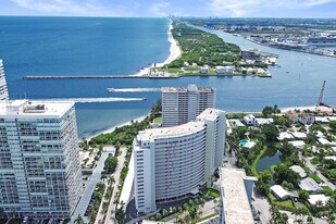 2000 S Ocean Dr in Fort Lauderdale, FL - Building Photo