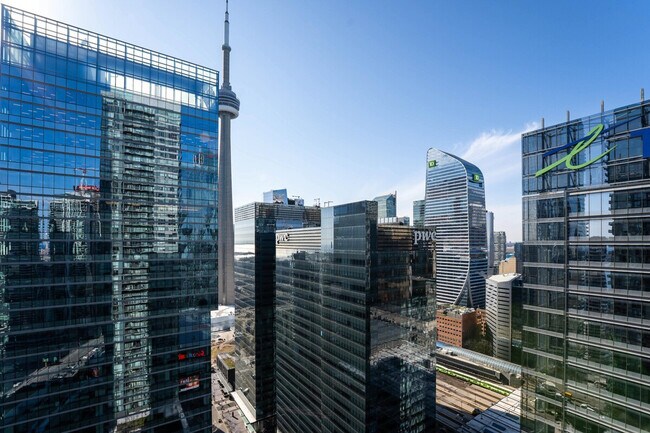 25 York St, Unit SI ID1313357P in Toronto, ON - Building Photo - Building Photo