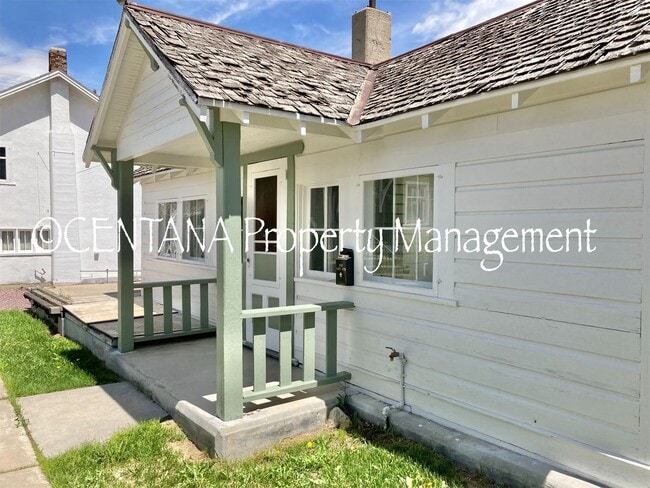 618 E 4th St in Anaconda, MT - Building Photo - Building Photo