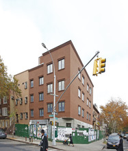 637-639 Bedford Ave in Brooklyn, NY - Building Photo - Building Photo