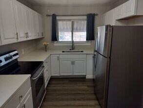 14 Sylvia Dr in Ogden, UT - Building Photo - Building Photo
