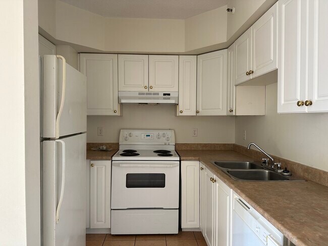Parkview Terrace in Halifax, NS - Building Photo - Building Photo