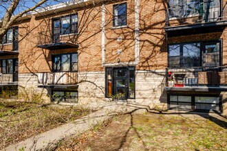 3225 Appleton Av in Montréal, QC - Building Photo - Building Photo