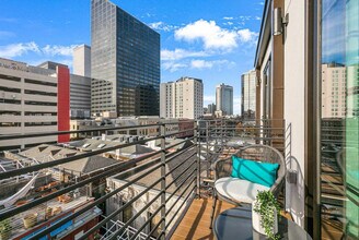 611 Commerce St in New Orleans, LA - Building Photo - Building Photo