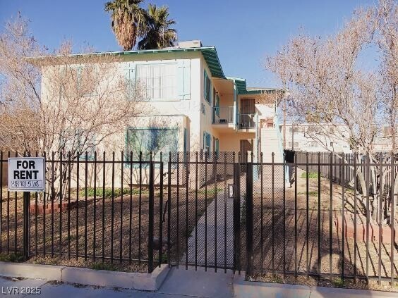 412 S Maryland Pkwy in Las Vegas, NV - Building Photo