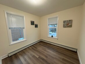 25 Harrison Ave in Harrison, NY - Building Photo - Building Photo