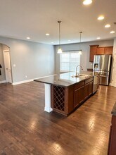 1170 Looking Glass Ln in Knoxville, TN - Building Photo - Building Photo