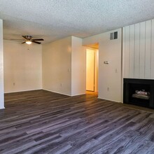 Villa Maria Apartments in Riverside, CA - Building Photo - Building Photo