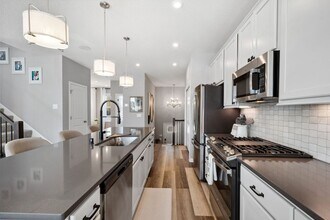 13685 Marsh View Blvd in Rogers, MN - Building Photo - Building Photo