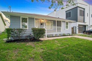 4808 Terry St in Houston, TX - Building Photo