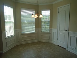 131 Cottonbelle Dr in Stockbridge, GA - Building Photo - Building Photo