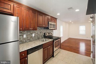 1510 Brown St in Philadelphia, PA - Building Photo