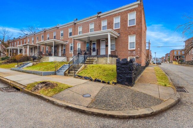 property at 3201 Elmley Ave