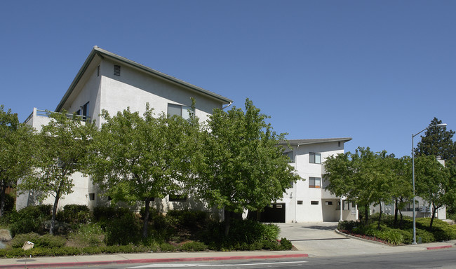 1507-1509 Farm Bureau Rd in Concord, CA - Foto de edificio - Building Photo