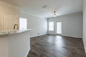 Elevate Eagles Landing in Stockbridge, GA - Foto de edificio - Interior Photo