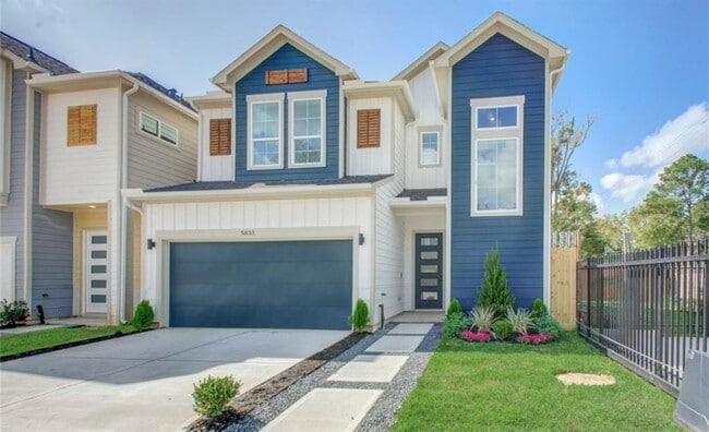 5823 Highland Sky Ln in Houston, TX - Building Photo - Building Photo