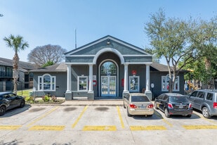 2929 Dunvale Apartments On Westheimer in Houston, TX - Building Photo