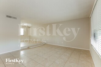 4501 S Forest Ave in Tempe, AZ - Foto de edificio - Building Photo