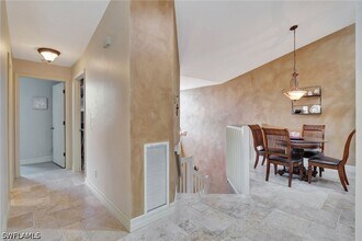 2103 Tama Cir in Naples, FL - Building Photo - Building Photo